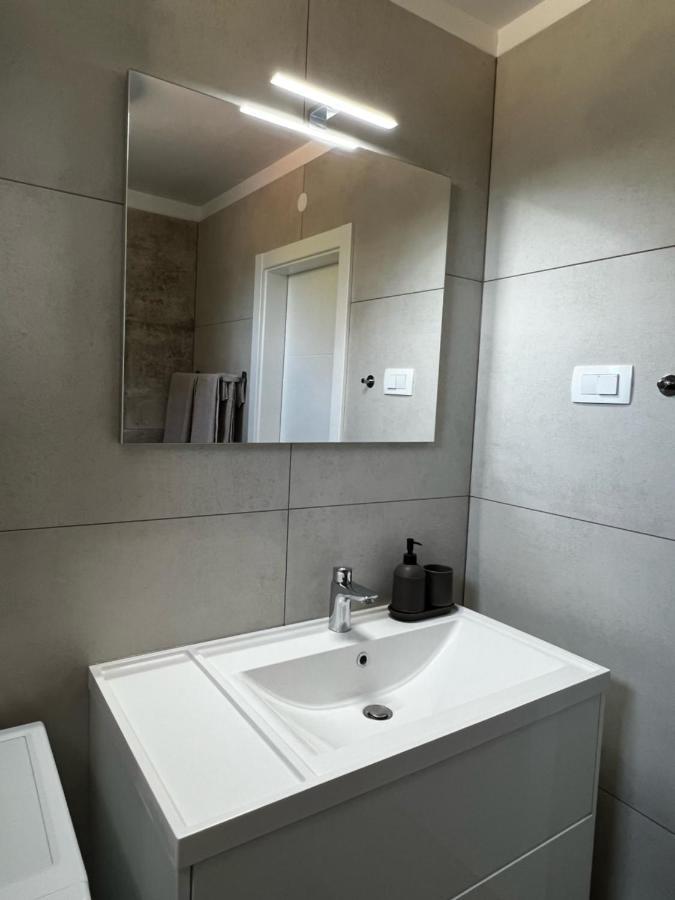 Apartman Ana Sveti Anton  Zewnętrze zdjęcie