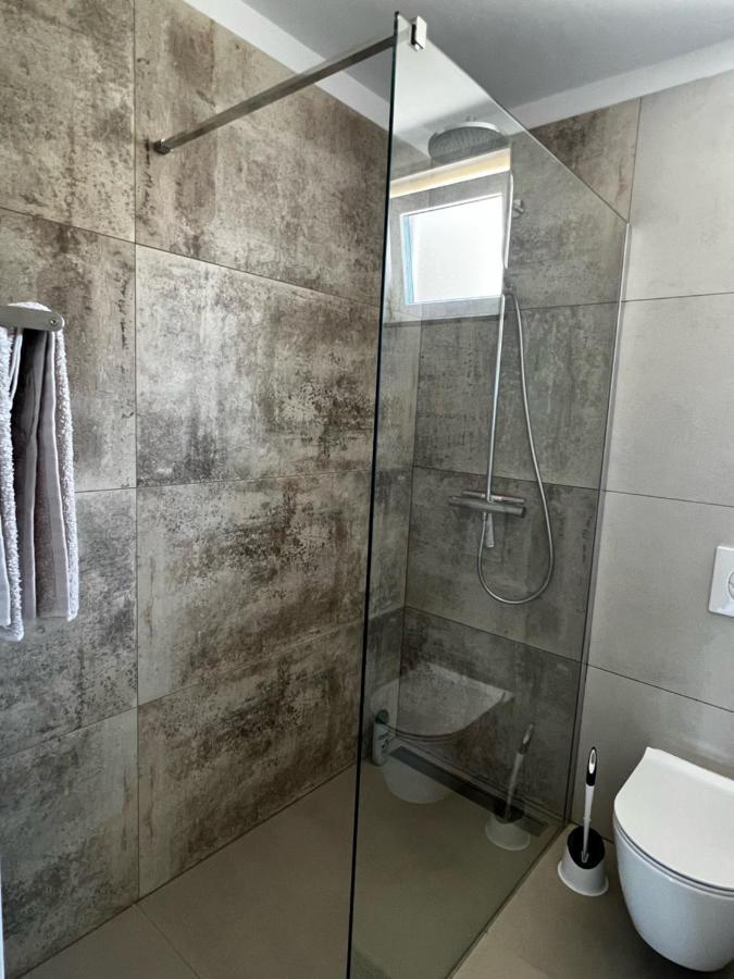 Apartman Ana Sveti Anton  Zewnętrze zdjęcie